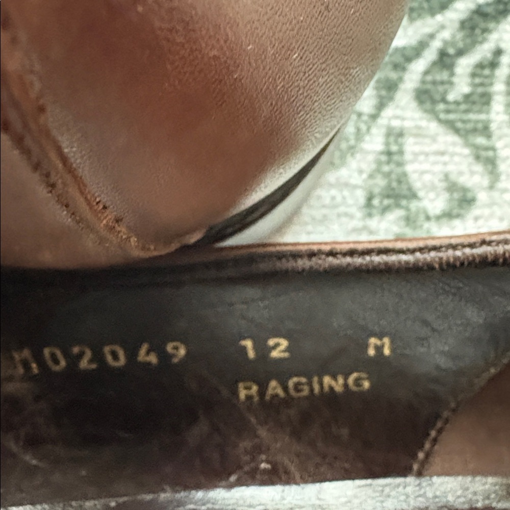 Men’s Bruno Magli slip on loafers size 12 brown Excellent condition - Picture 12 of 12